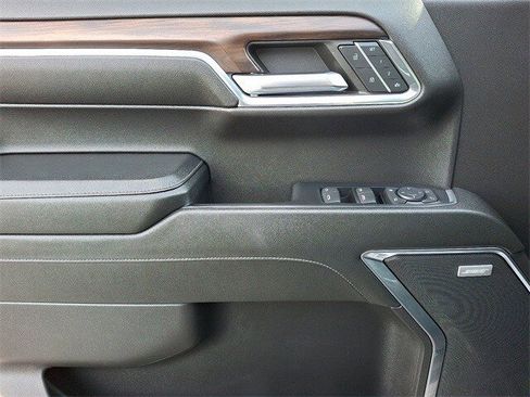 Used 2024 GMC Sierra 1500 SLT w/ SLT Premium Plus Package image 12