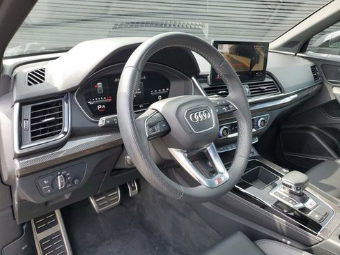 Used 2021 Audi SQ5 Premium Plus w/ Premium Plus Package AWD/4WD image 4
