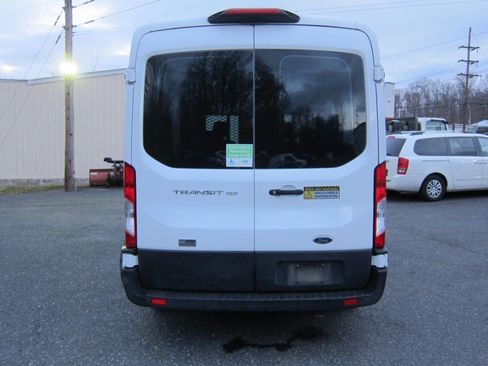 Used 2019 Ford Transit 150 XL image 9