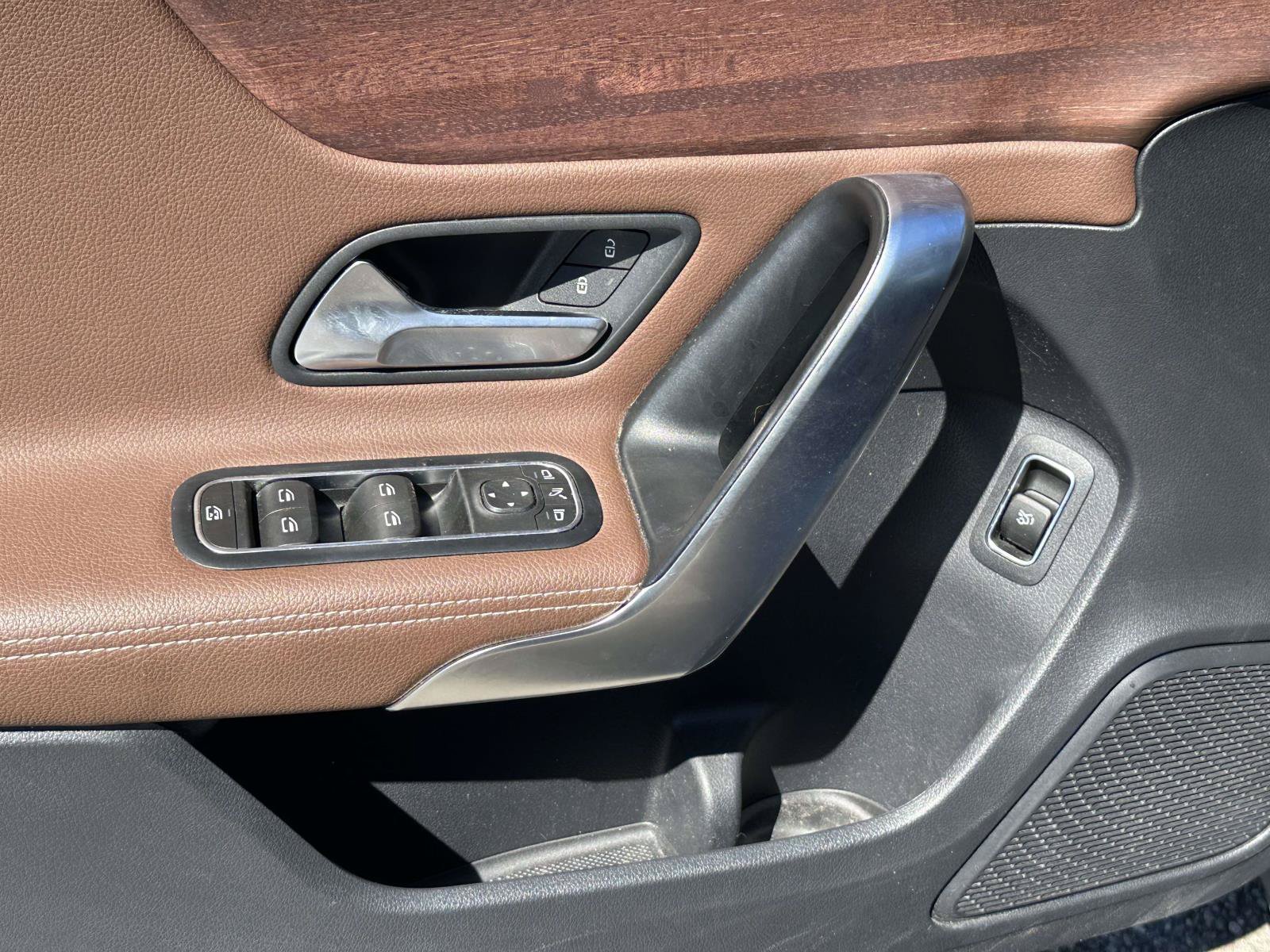 Used 2022 Mercedes-Benz A 220 4MATIC image 13