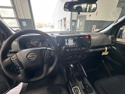 New 2026 Nissan Frontier SV w/ All-Weather Content Package AWD/4WD image 25