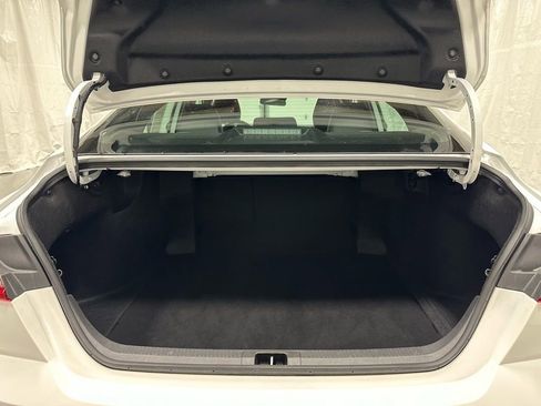 Used 2025 Toyota Camry SE image 49