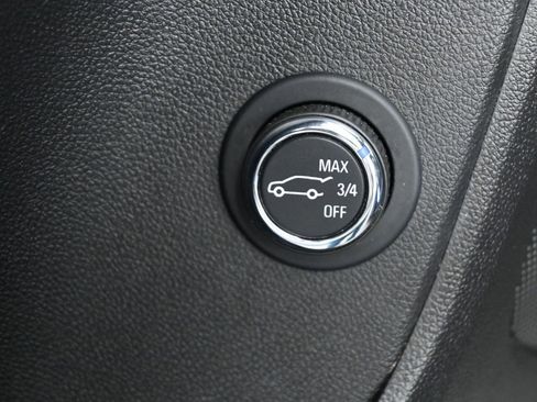 Used 2022 Chevrolet Blazer LT image 12