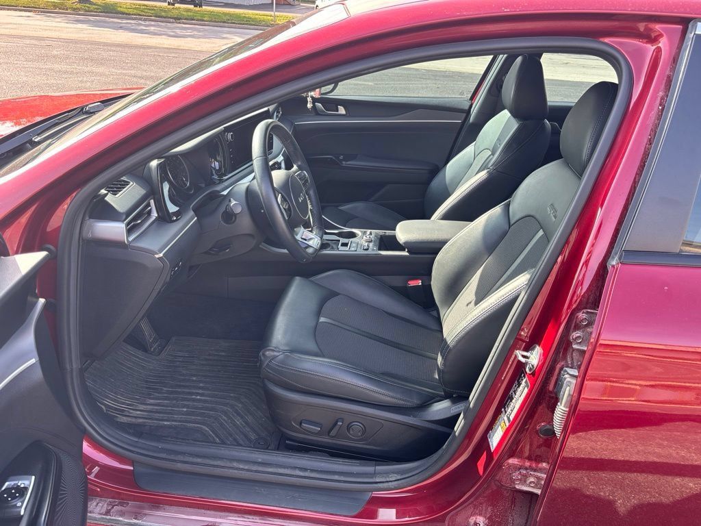 Certified 2024 Kia K5 GT-Line w/ GT-Line Premium Package FWD image 17