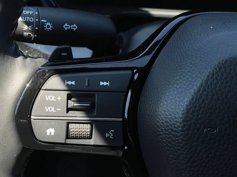 Used 2025 Honda CR-V Sport Touring image 15