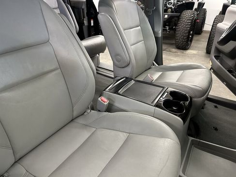 Used 2019 Toyota Sienna XLE FWD image 32