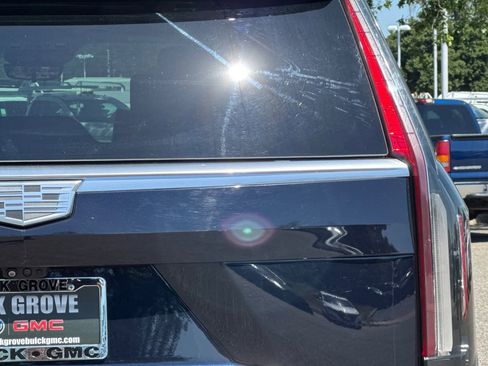 Used 2021 Cadillac Escalade Premium Luxury Platinum image 53