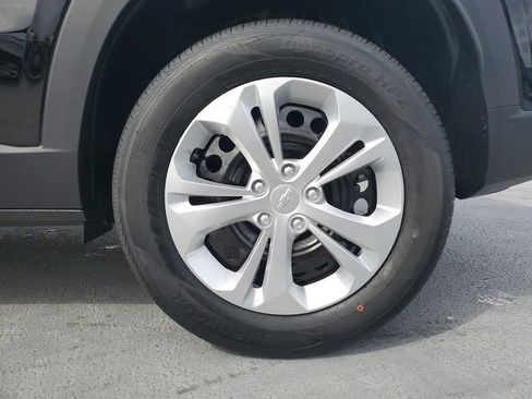 New 2026 Chevrolet Trax LS image 5