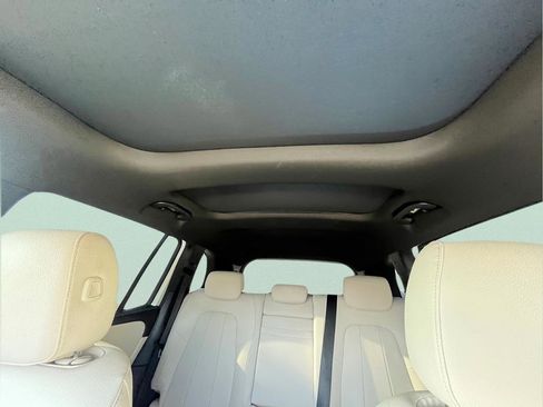 Used 2023 Mercedes-Benz GLB 250 image 30