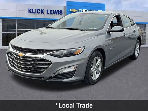 Used 2024 Chevrolet Malibu LT image 3