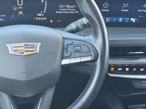 Certified 2024 Cadillac XT4 Premium Luxury FWD image 9