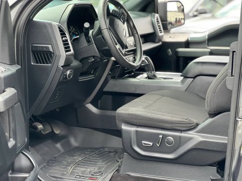 Used 2016 Ford F150 XLT w/ Equipment Group 302A Luxury AWD/4WD image 14