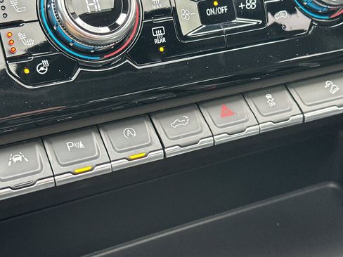 New 2026 GMC Sierra 1500 Denali AWD/4WD image 23