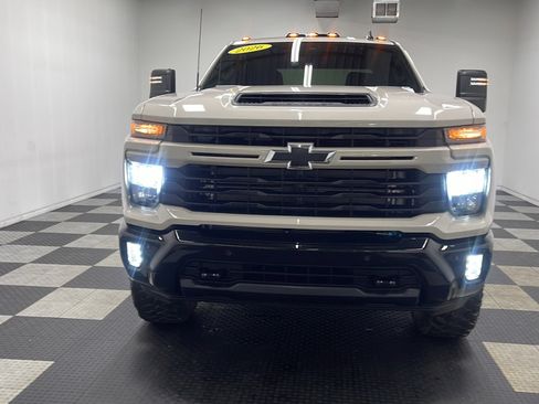 Used 2026 Chevrolet Silverado 2500 Custom w/ Custom Value Package AWD/4WD image 23