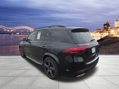 Used 2025 Mercedes-Benz GLE 450 4MATIC image 3