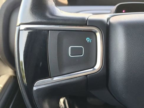 Used 2025 Ford Expedition Tremor AWD/4WD image 24