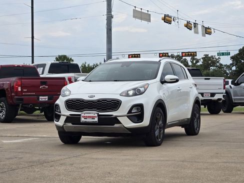 Used 2021 Kia Sportage S image 2