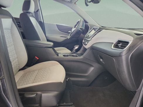 Used 2022 Chevrolet Equinox LS w/ LS Convenience Package AWD/4WD image 18