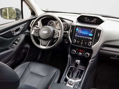 Used 2020 Subaru Forester Touring w/ Popular Package #2 image 3