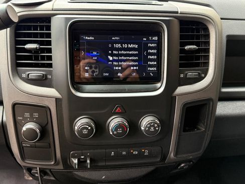 Used 2017 RAM 2500 Tradesman w/ Chrome Appearance Group AWD/4WD image 14