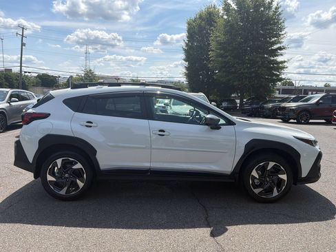 Used 2026 Subaru Crosstrek 2.5i Limited AWD/4WD image 8