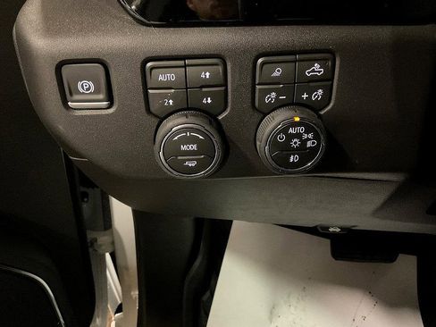 New 2026 Chevrolet Silverado 1500 LT Trail Boss w/ LT Trail Boss Premium Package image 28