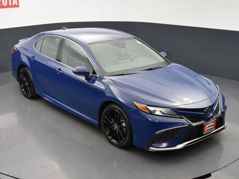 Used 2024 Toyota Camry XSE FWD image 24