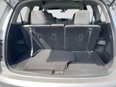 Used 2018 Honda Pilot EX image 13