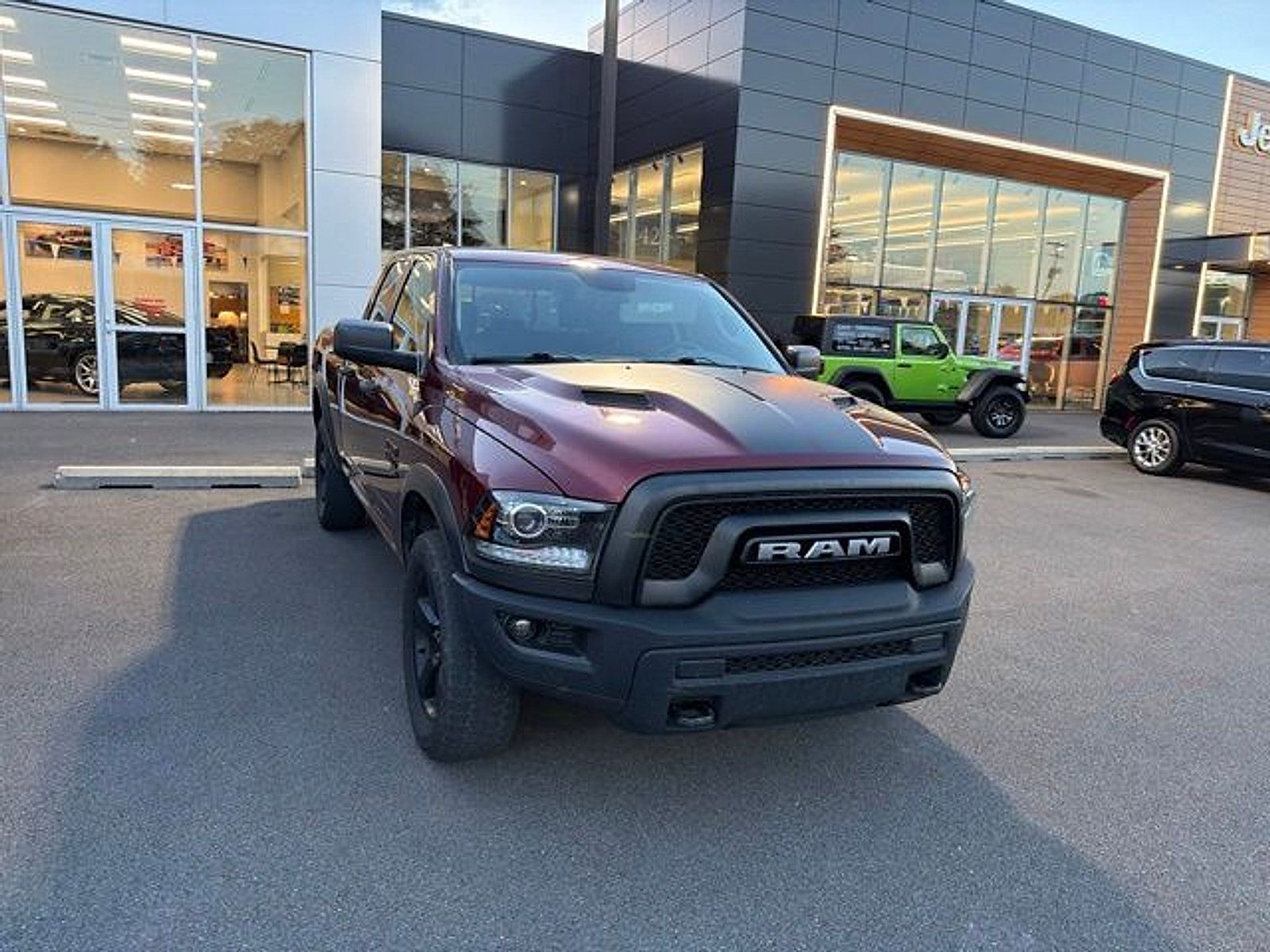 Used 2020 RAM 1500 Warlock w/ Electronics Group AWD/4WD image 3