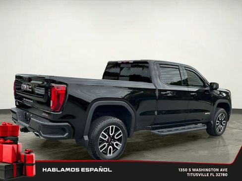 Certified 2022 GMC Sierra 1500 AT4 w/ AT4 Premium Package image 10