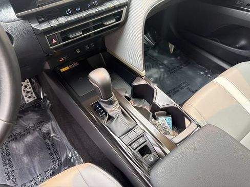 Used 2026 Toyota Camry SE w/ Convenience Package FWD image 35