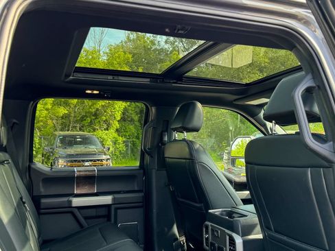 Certified 2022 Ford F350 Lariat w/ Black Appearance Package AWD/4WD image 21
