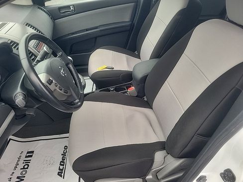 Used 2010 Nissan Sentra 2.0 SR w/ Convenience Pkg image 21