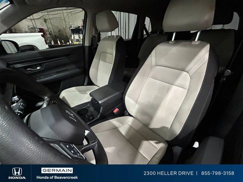 Used 2025 Honda CR-V EX image 26