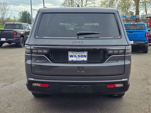 New 2026 Jeep Grand Wagoneer L Limited AWD/4WD image 7