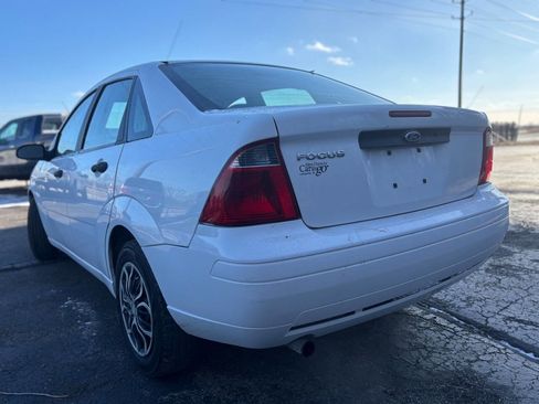 Used 2007 Ford Focus S image 3