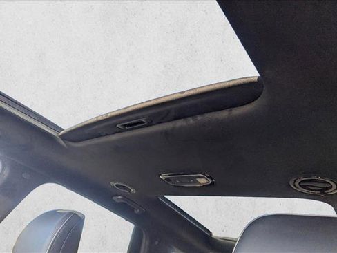 Used 2025 Hyundai Palisade Calligraphy image 16