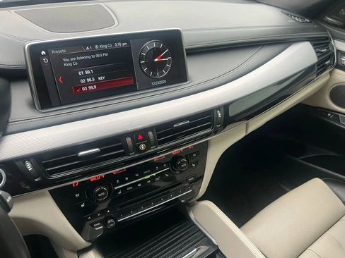 Used 2018 BMW X6 xDrive50i AWD/4WD image 14