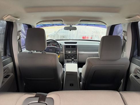Used 2008 Jeep Liberty Sport w/ Popular Equipment Group image 9