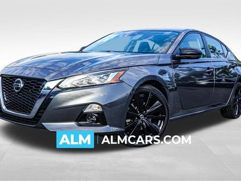 Used 2022 Nissan Altima 2.5 SR w/ Midnight Edition Package image 1