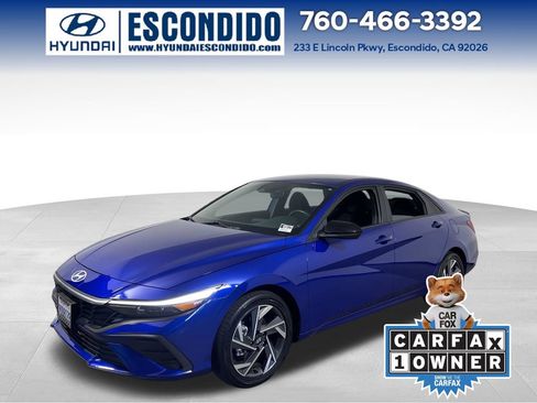 Certified 2025 Hyundai Elantra SEL FWD image 1