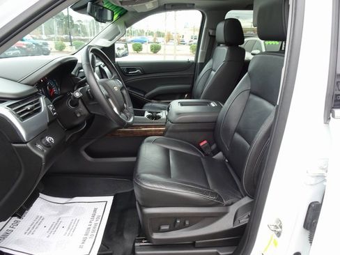 Used 2019 Chevrolet Tahoe LT image 10