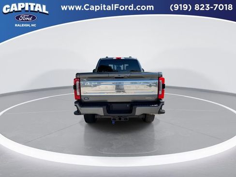Used 2024 Ford F250 Platinum AWD/4WD image 7