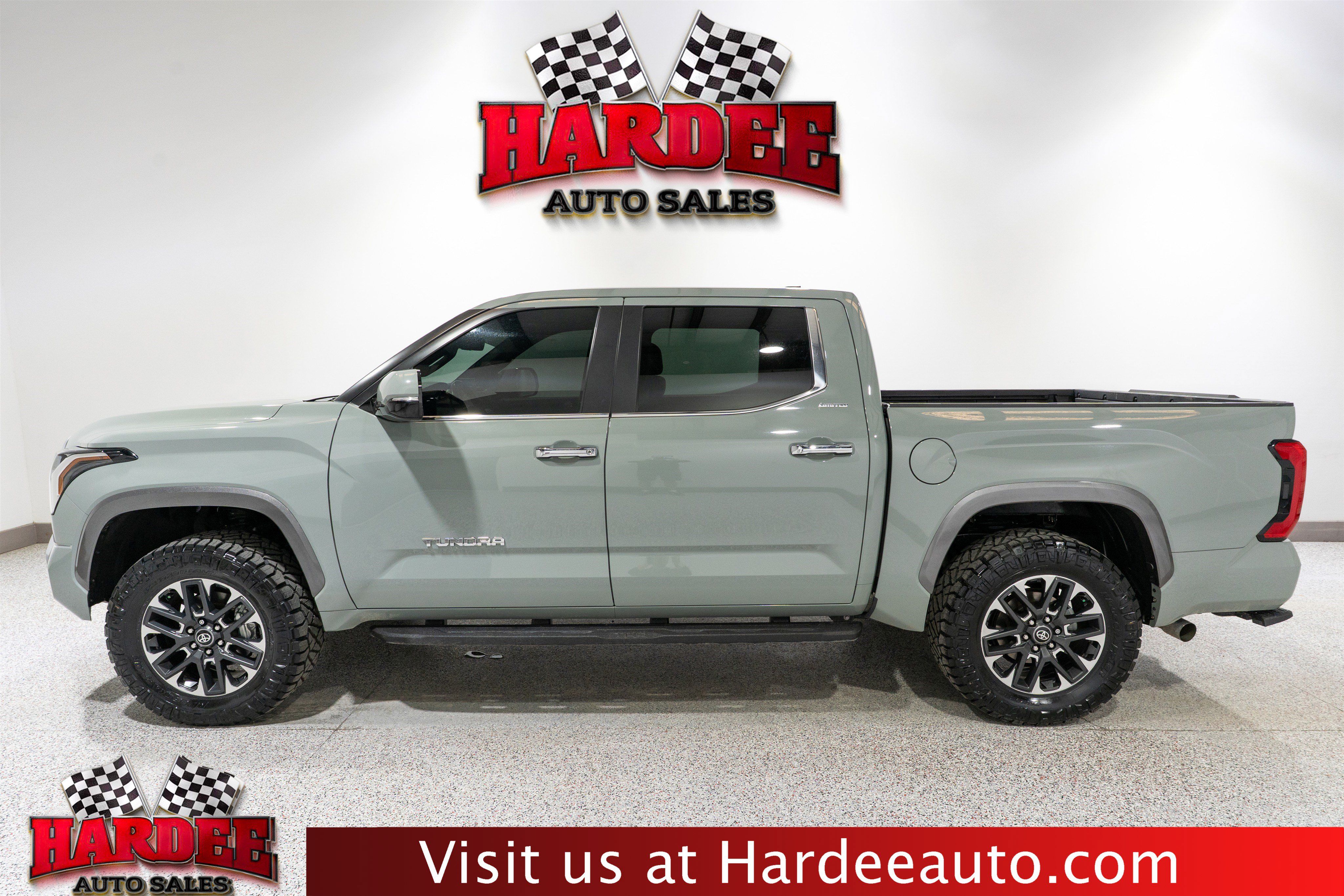 Used 2025 Toyota Tundra Limited AWD/4WD 360° Tour