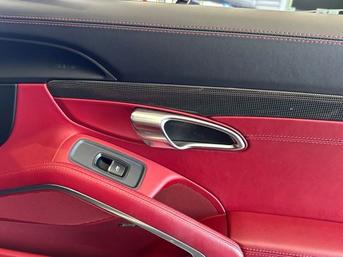 Used 2017 Porsche 911 Targa 4 GTS image 20