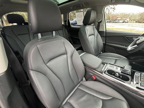 Used 2024 Audi Q7 2.0T Premium Plus image 16