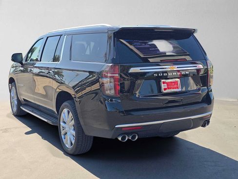 Used 2023 Chevrolet Suburban High Country w/ Max Trailering Package RWD image 5