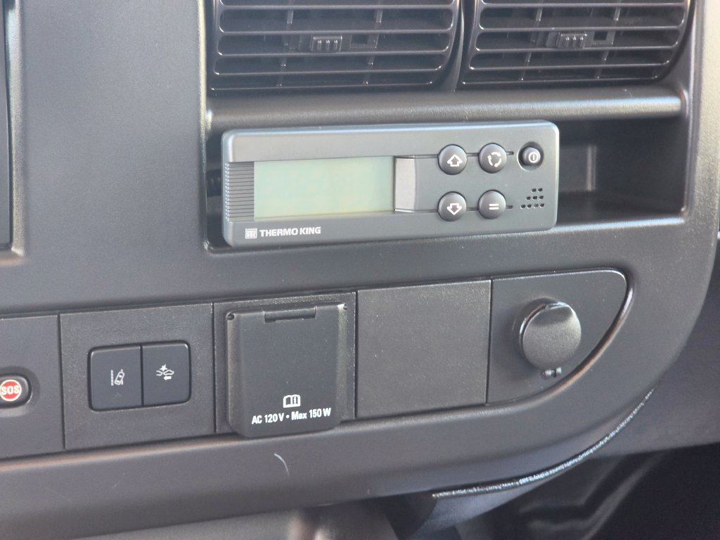 Used 2024 GMC Savana 3500 w/ Power Convenience Package RWD image 28