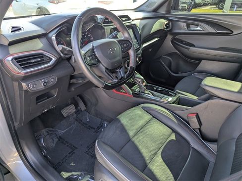 Used 2023 Chevrolet TrailBlazer RS w/ Convenience Package image 23