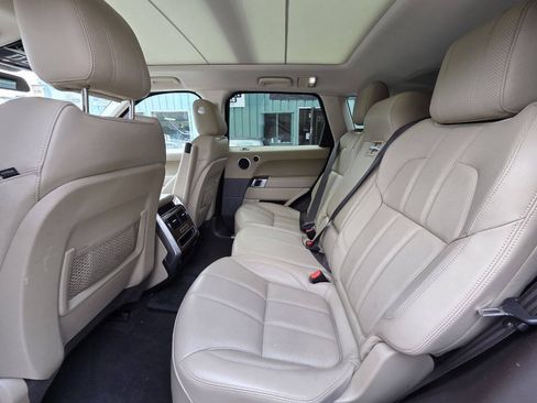 Used 2015 Land Rover Range Rover Sport HSE AWD/4WD image 18